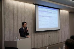 ８月になりましたので、１２月のWJU勉強会の講師のオファーを掛けます。